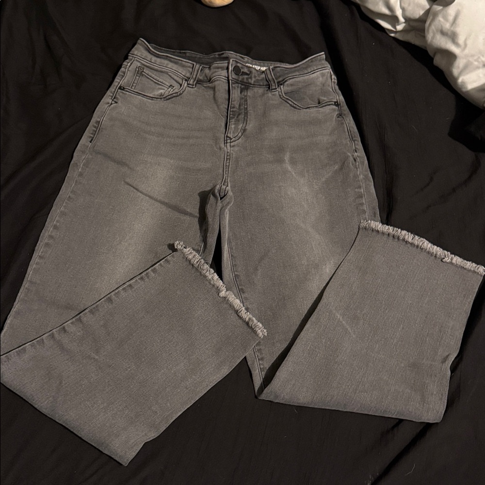 Volcom Gray Frayed Hem Jeans